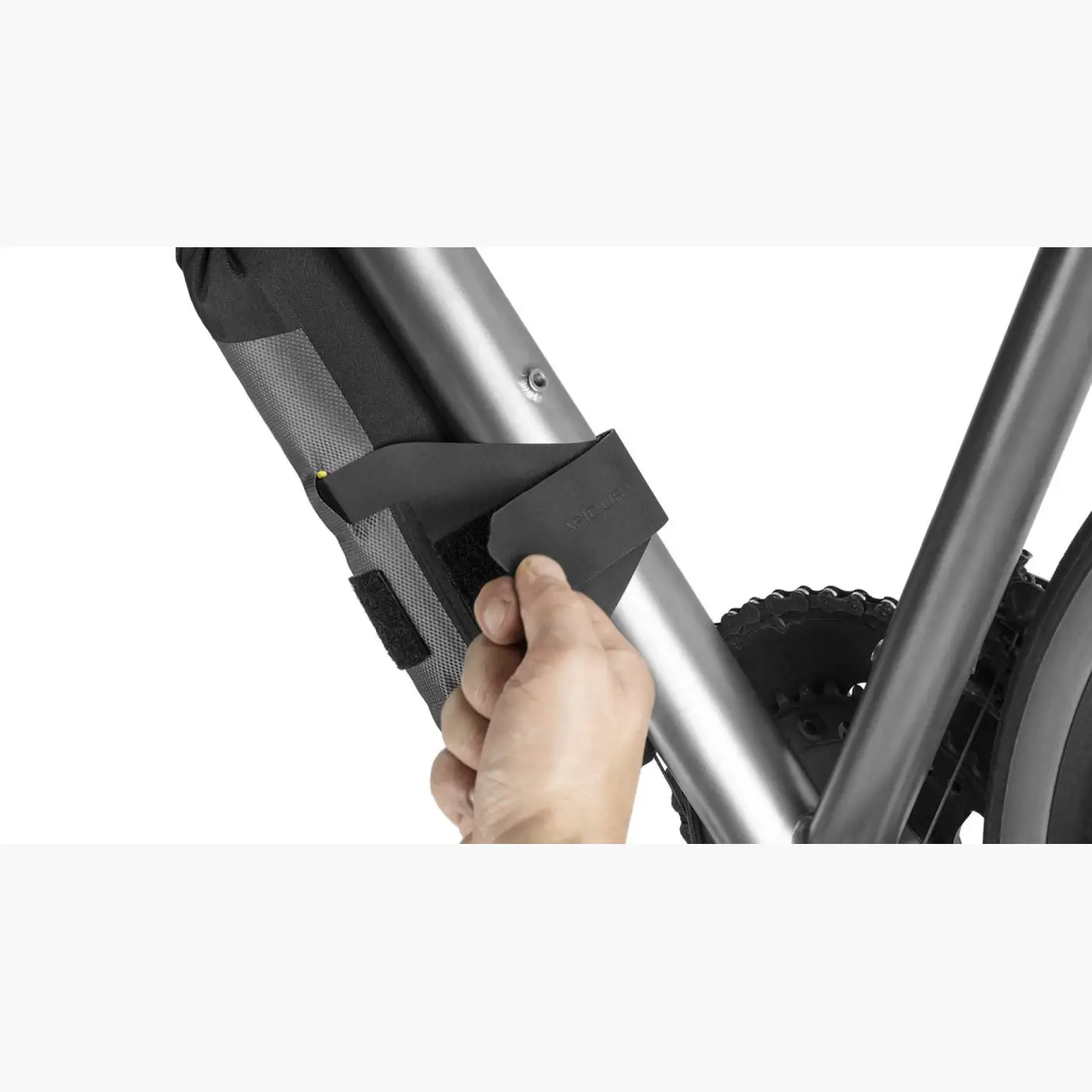 Apidura Expedition Downtube Pack (1.5L) - Táskák (SKU: DWM)