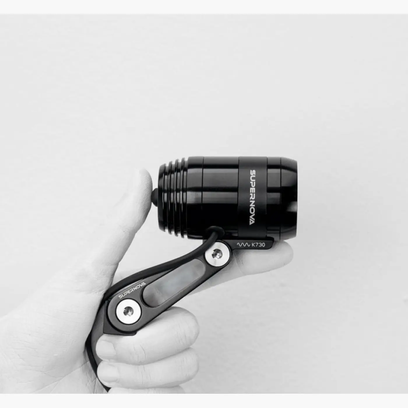 Supernova V1260 Dynamo Light - Világítás (SKU: L-STK-EB1260R-BLK)