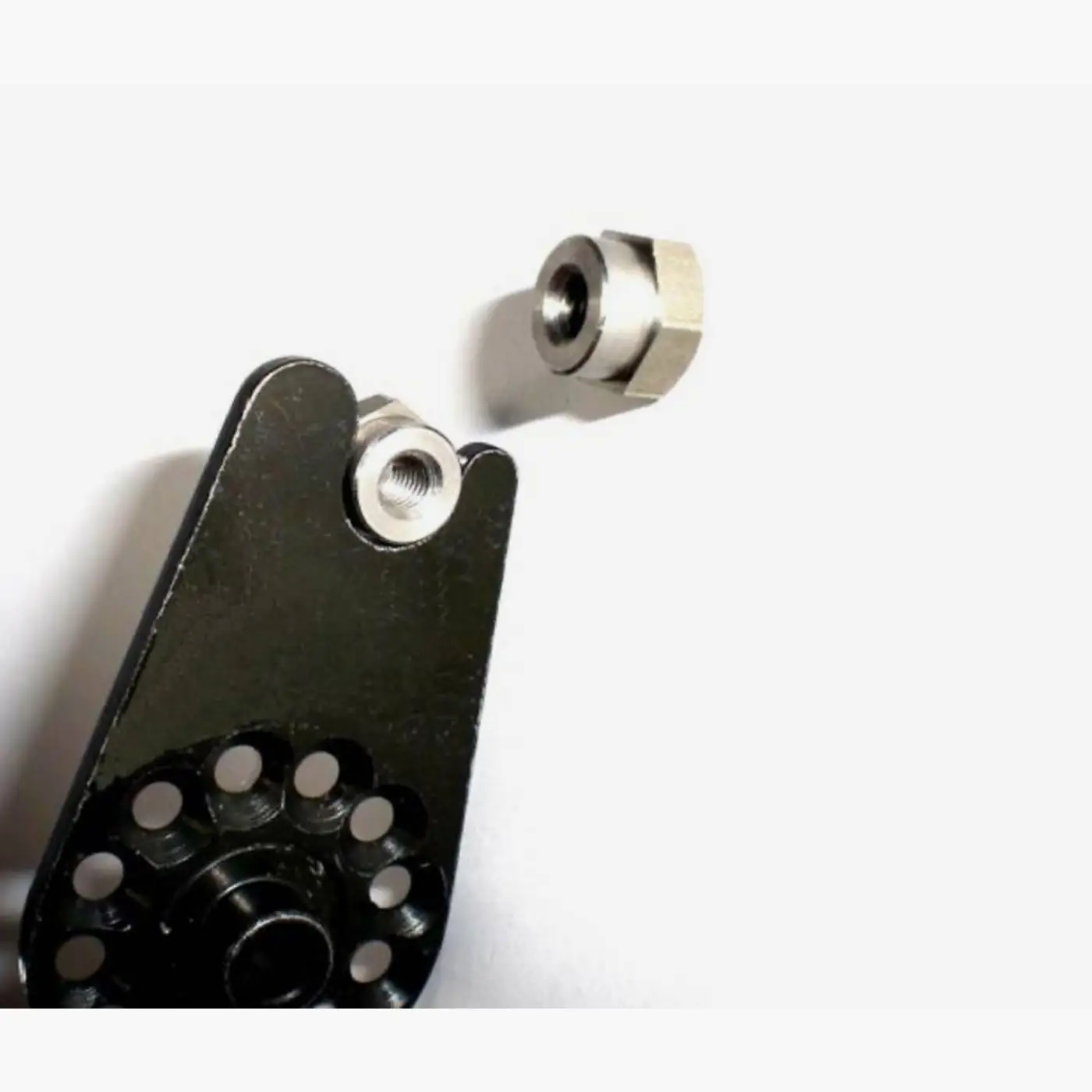 Rohloff - OEM2 Adapter for M5 fender/luggage rack bolt (M5) (8552) - Agyváltó alkatrészek (SKU: 8552)